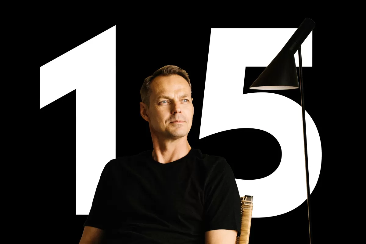 15Aniv Cover Intro sRGB