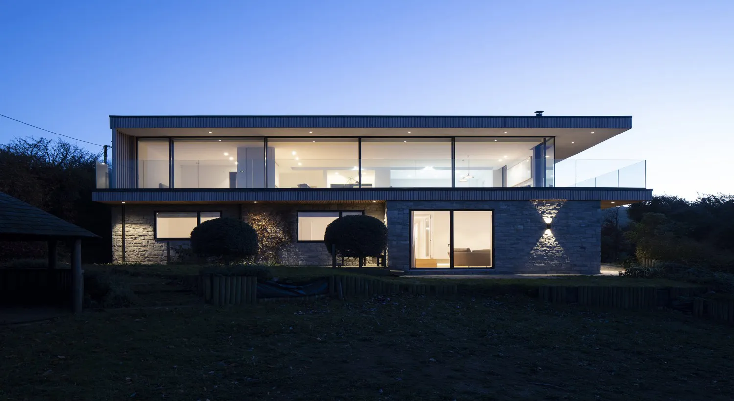 StromArchitects StudlandHouse 11 v2