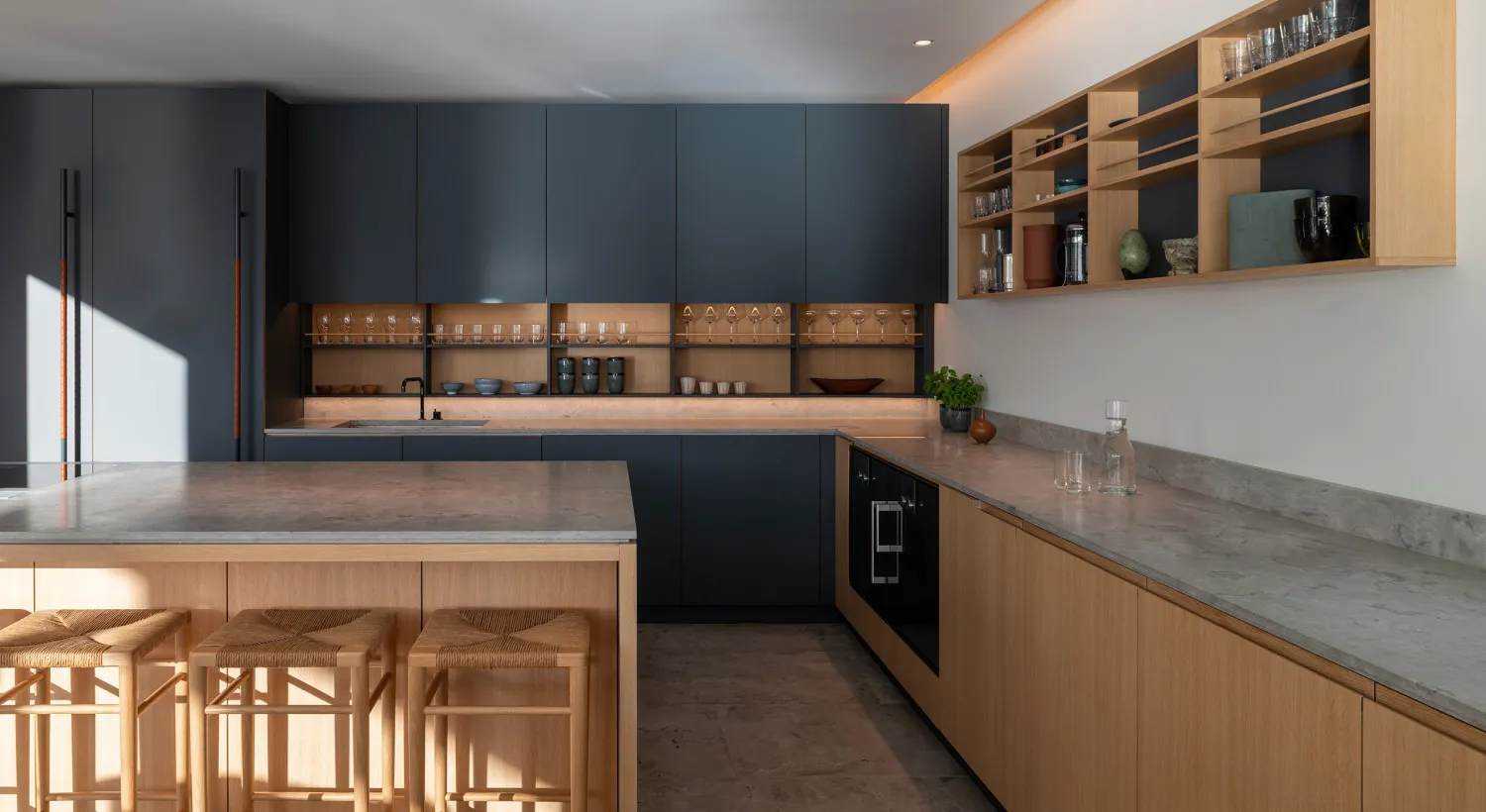 Strom Architects Rakan 17 v2