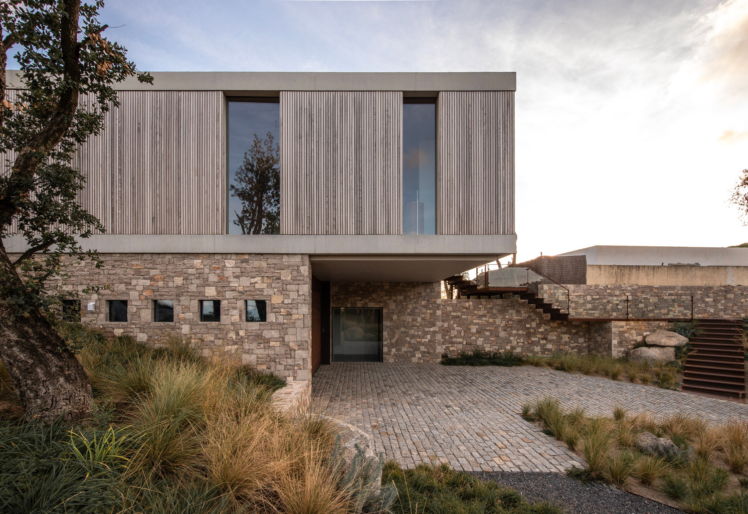 Strom Architects Barcelona House 04 v2