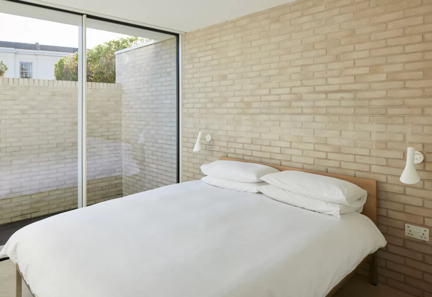 Strom Architects Case House 57